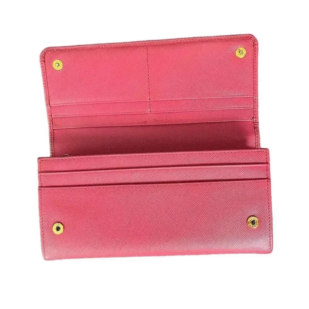 Prada Women's Pink Saffiano Leather Bow Wallet - Picture 2 of 7